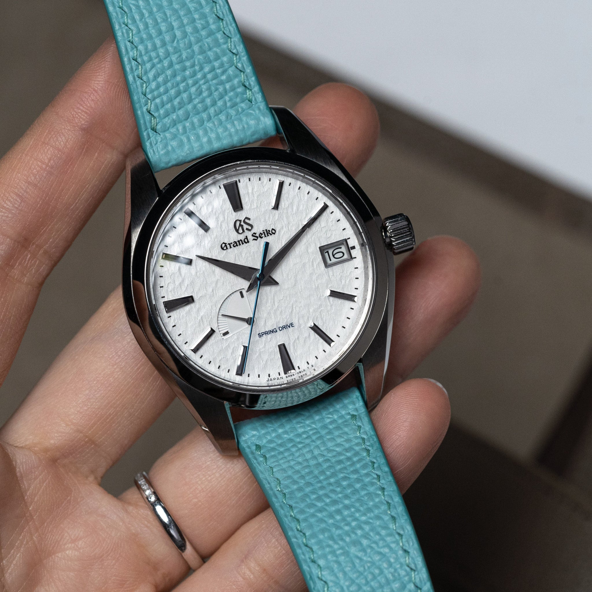 "Lagoon" Strap in Epsom // Macaron Blue